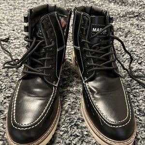 Steve Madden black boots